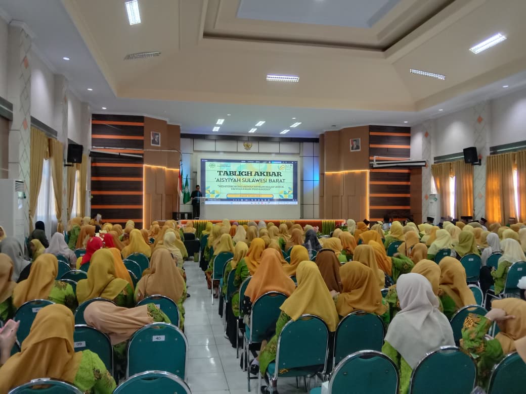 'Aisyiyah Sulbar Rayakan Milad ke 109 di Majene, Kokohkan Dakwah Kemanusiaan dan Perdamaian