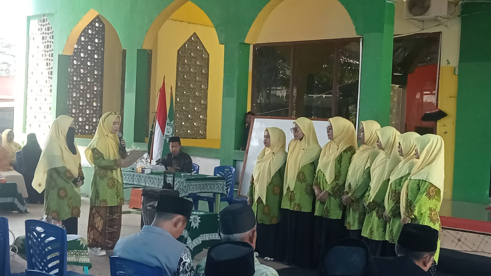 Muhammadiyah dan ‘Aisyiyah Karossa Gelar Pengajian Bulanan & Pelantikan PRA Kadaila