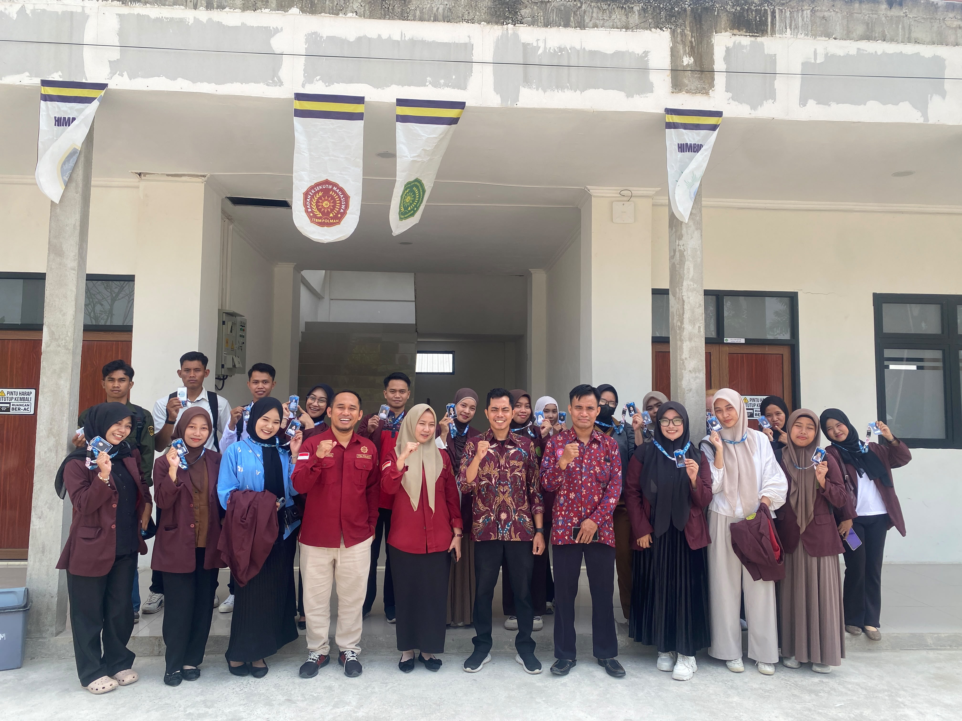 Perkuat Profesionalisme, ITBM Polman Kirim 41 Mahasiswa Magang ke Pemda & Swasta