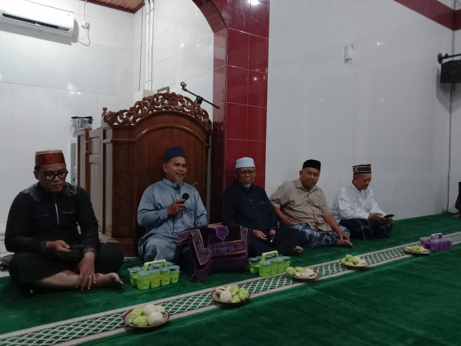 Ketika Langit Menahan Hujan: Ustadz Rudi Tarenre Ingatkan Pentingnya Zakat dan Istisqa