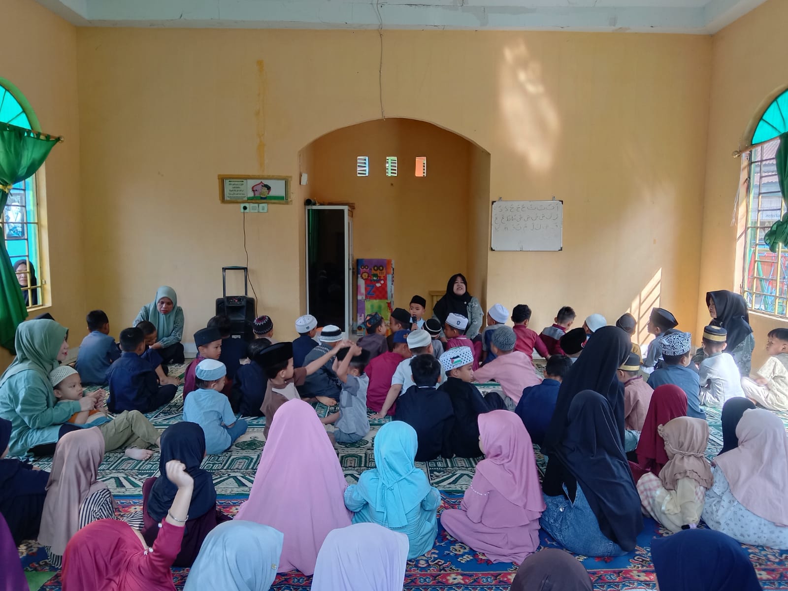 Tanamkan Cinta Ibadah Sejak Dini, TK Aisyiyah Bustanul Athfal Wonomulyo Rutin Gelar Sholat Dhuha Berjamaah dan Hafalan Surah Pendek