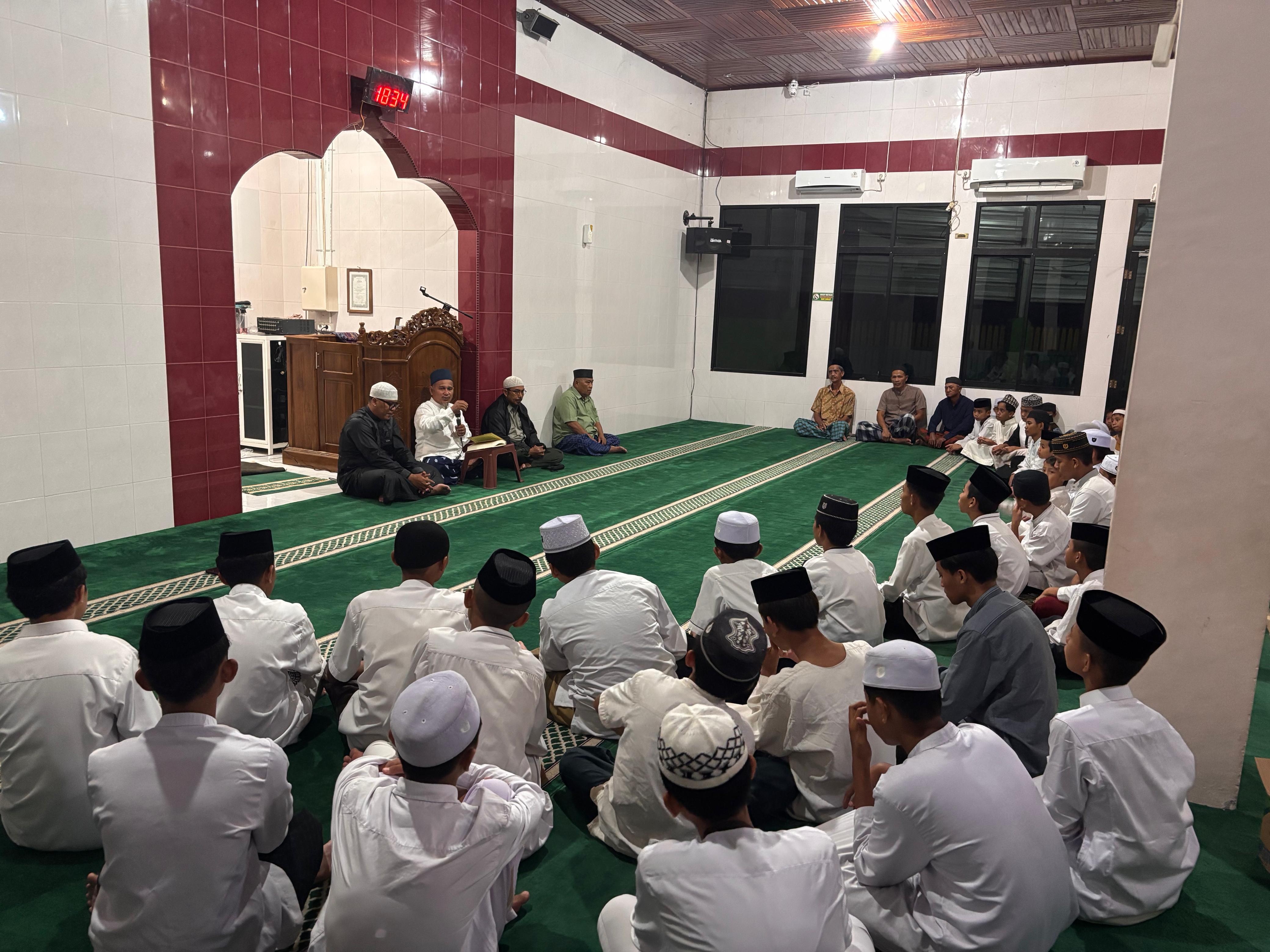 Ustadz Rudi Tarenre di Pengajian PCM Wonomulyo: Perbanyak Istighfar, Ketuk Pintu Langit di Tengah Kemarau